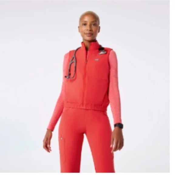 NWT FIGS Women’s Hibiscus Sydney Vest
XS - Hibiscus - Picture 1 of 7